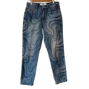 Hollister curvy high-rise mom jeans